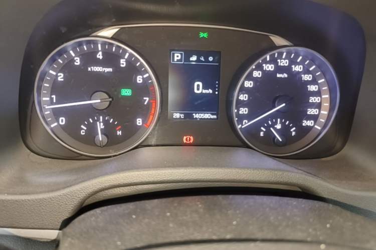 Used Hyundai Elantra (6th Generation / Lingdong) 2016 1.6L Automatic ZhiXuan · Luxury Version Instrument Cluster
