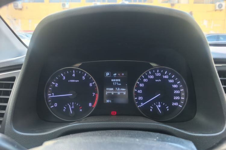 Used Hyundai Elantra (6th Generation / Lingdong) 2016 1.6L Automatic ZhiXuan – Elite Version Instrument Cluster