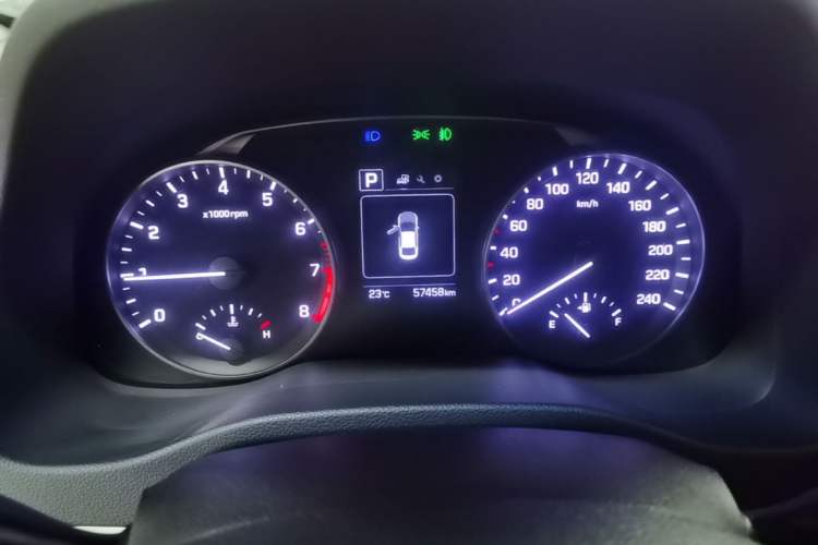 Used Hyundai Elantra (6th Generation / Lingdong) 2016 1.6L Automatic ZhiXuan – Elite Version Instrument Cluster