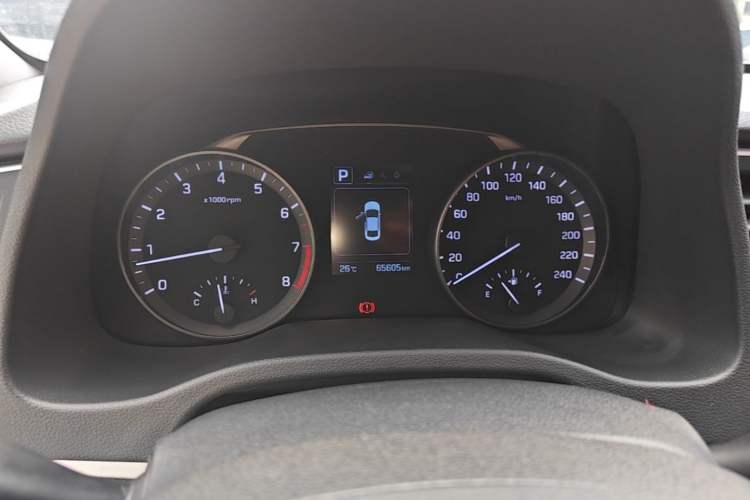 Used Hyundai Elantra (6th Generation / Lingdong) 2016 1.6L Automatic ZhiXuan – Elite Version Instrument Cluster