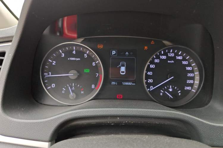 Used Hyundai Elantra (6th Generation / Lingdong) 2016 1.6L Automatic ZhiXuan – Elite Version Instrument Cluster