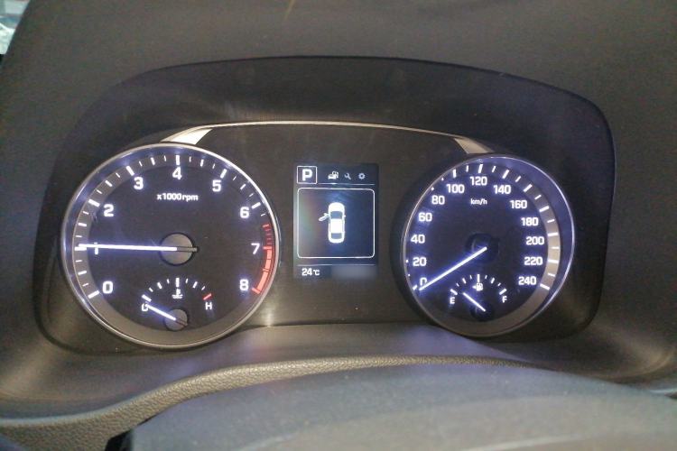 Used Hyundai Elantra (6th Generation / Lingdong) 2016 1.6L Automatic ZhiXuan – Elite Version Instrument Cluster
