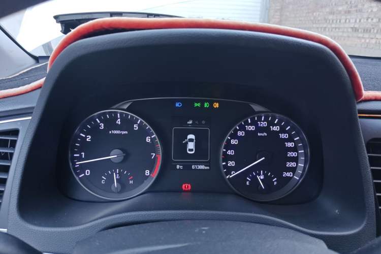 Used Hyundai Elantra (6th Generation / Lingdong) 2016 1.6L Manual ZhiXuan·Youth Edition Instrument Cluster