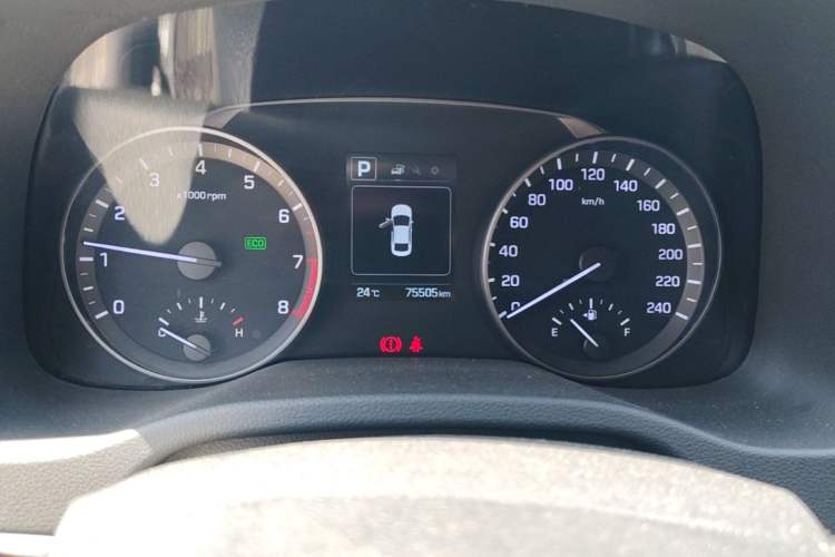 Used Hyundai Elantra (6th Generation / Lingdong) 2016 1.6L Automatic ZhiXuan – Elite Version Instrument Cluster