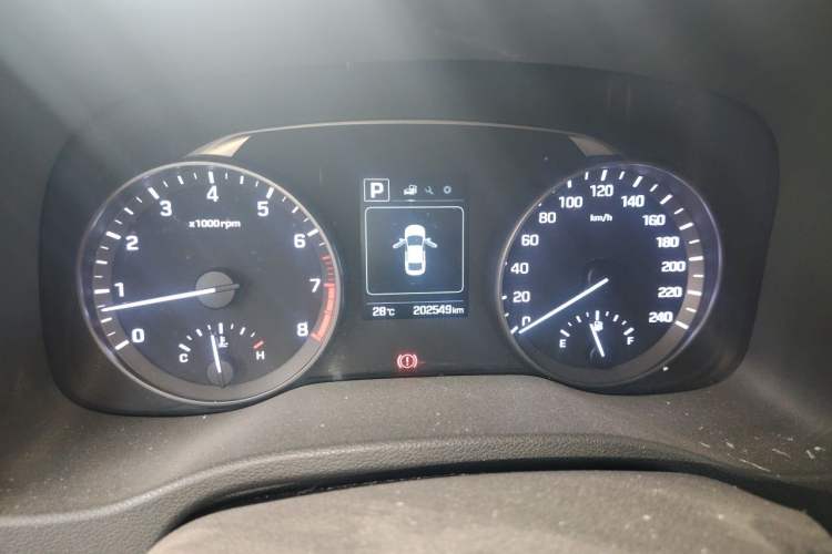 Used Hyundai Elantra (6th Generation / Lingdong) 2016 1.6L Automatic ZhiXuan – Elite Version Instrument Cluster