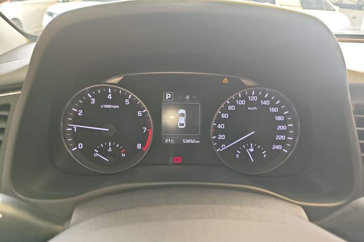 Used Hyundai Elantra (6th Generation / Lingdong) 2016 1.6L Automatic ZhiXuan – Elite Version Instrument Cluster