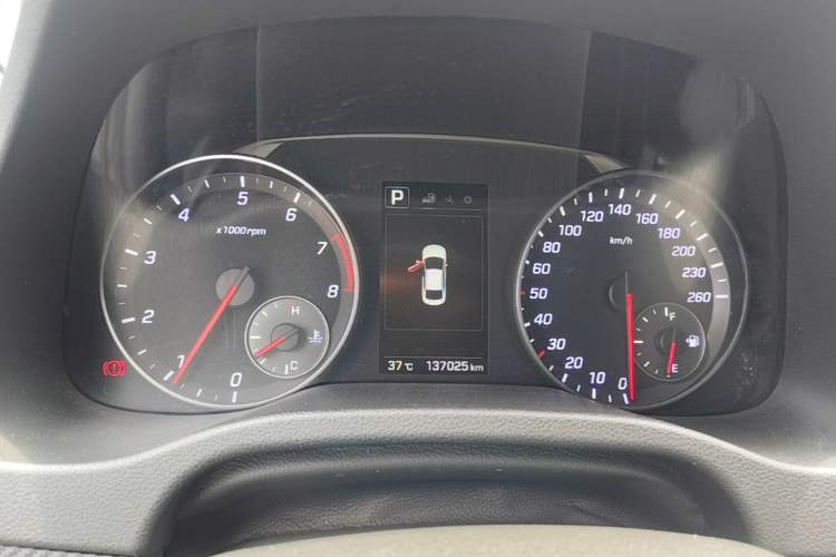 Used Hyundai Elantra (6th Generation / Lingdong) 2016 1.4T Dual-Clutch Xuan Dong · Dynamic Version Instrument Cluster