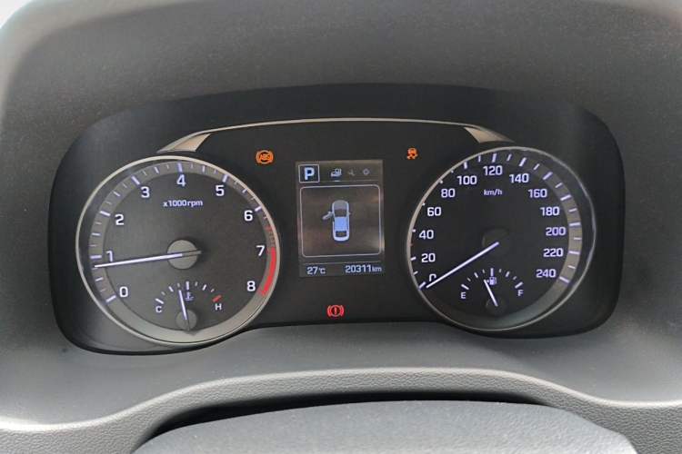 Used Hyundai Elantra (6th Generation / Lingdong) 2016 1.6L Automatic ZhiXuan · Luxury Version Instrument Cluster