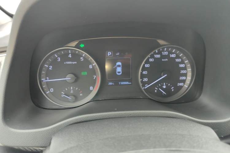 Used Hyundai Elantra (6th Generation / Lingdong) 2016 1.6L Automatic ZhiXuan – Elite Version Instrument Cluster