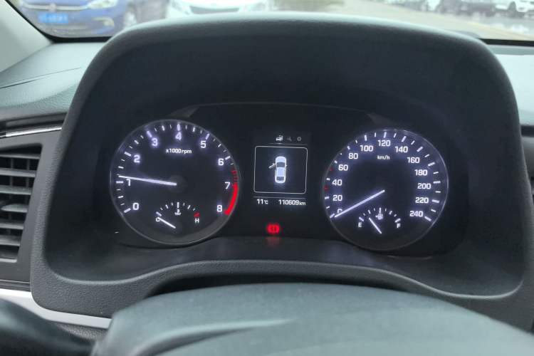 Used Hyundai Elantra (6th Generation / Lingdong) 2016 1.6L Manual ZhiXuan · Dynamic Model Instrument Cluster