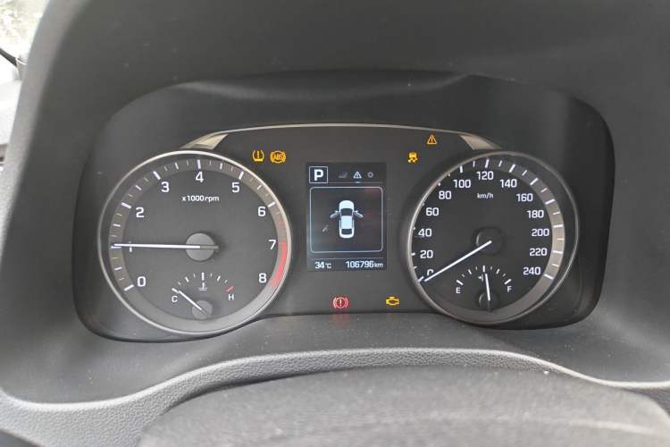 Used Hyundai Elantra (6th Generation / Lingdong) 2016 1.6L Automatic ZhiXuan – Elite Version Instrument Cluster