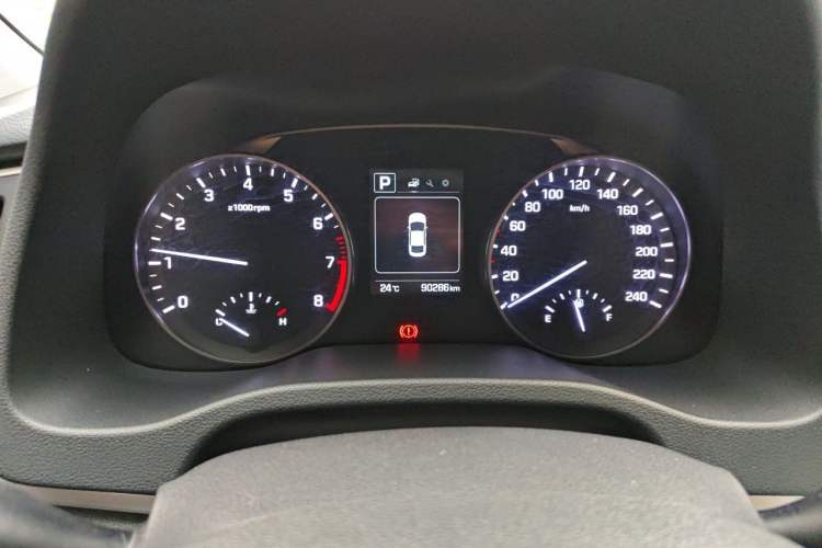 Used Hyundai Elantra (6th Generation / Lingdong) 2016 1.6L Automatic ZhiXuan – Elite Version Instrument Cluster