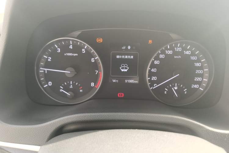 Used Hyundai Elantra (6th Generation / Lingdong) 2016 1.6L Manual ZhiXuan · Dynamic Model Instrument Cluster