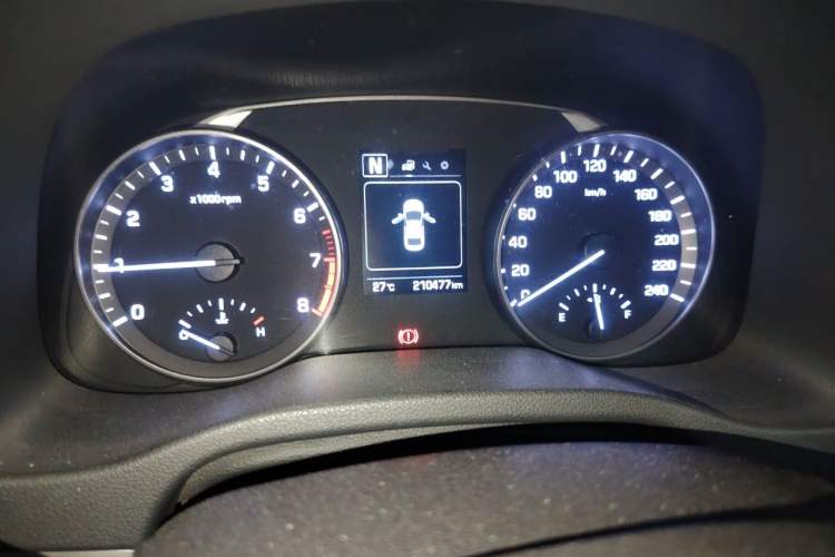 Used Hyundai Elantra (6th Generation / Lingdong) 2016 1.6L Automatic ZhiXuan – Elite Version Instrument Cluster