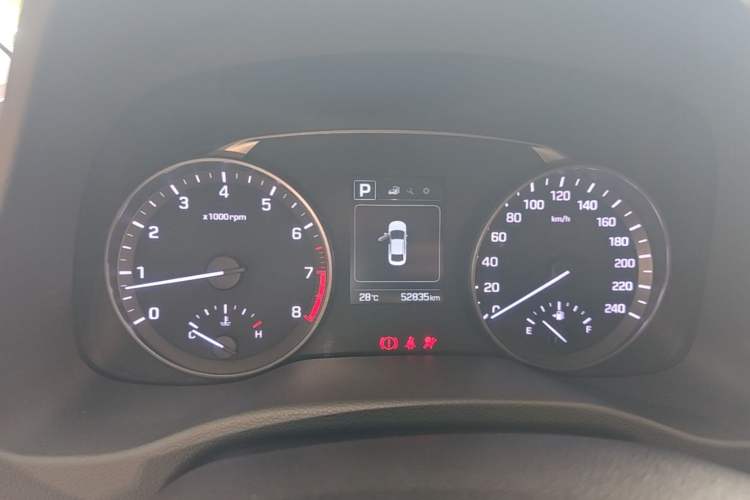 Used Hyundai Elantra (6th Generation / Lingdong) 2016 1.6L Automatic ZhiXuan – Elite Version Instrument Cluster