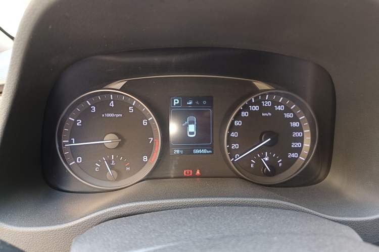 Used Hyundai Elantra (6th Generation / Lingdong) 2016 1.6L Automatic ZhiXuan – Elite Version Instrument Cluster