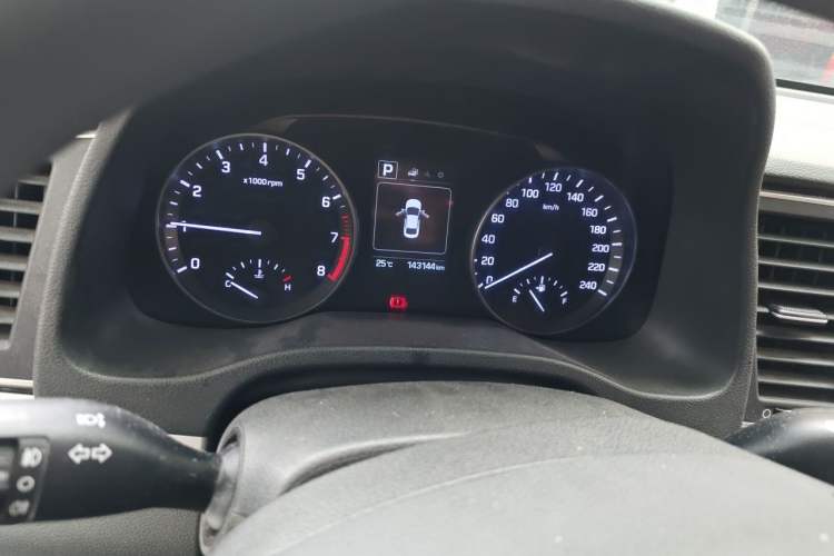 Used Hyundai Elantra (6th Generation / Lingdong) 2016 1.6L Automatic ZhiXuan – Elite Version Instrument Cluster