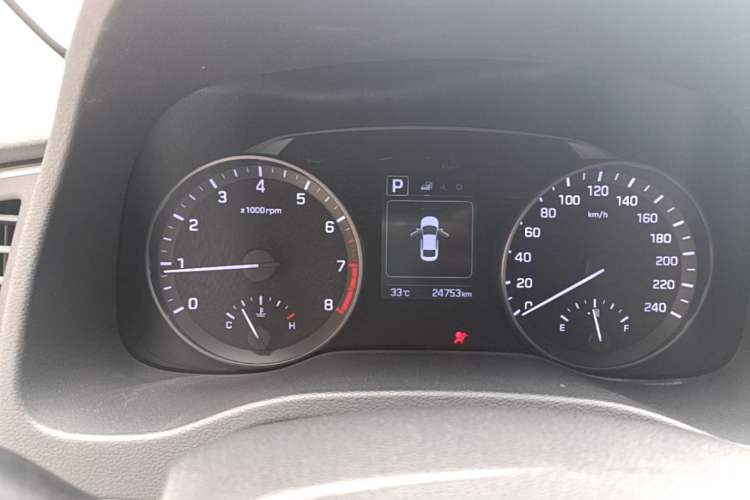 Used Hyundai Elantra (6th Generation / Lingdong) 2016 1.6L Automatic ZhiXuan – Elite Version Instrument Cluster