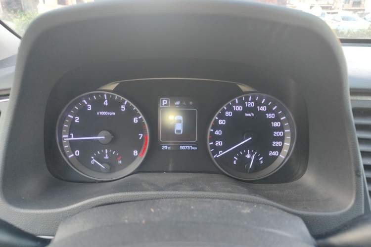 Used Hyundai Elantra (6th Generation / Lingdong) 2016 1.6L Automatic ZhiXuan – Elite Version Instrument Cluster