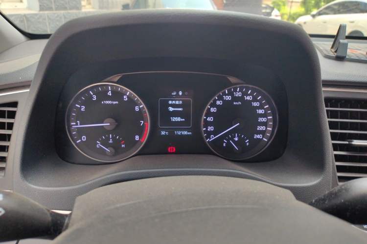 Used Hyundai Elantra (6th Generation / Lingdong) 2016 1.6L Manual ZhiXuan·Youth Edition Instrument Cluster
