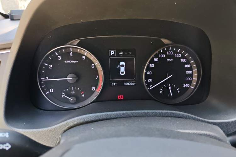 Used Hyundai Elantra (6th Generation / Lingdong) 2016 1.6L Automatic ZhiXuan – Elite Version Instrument Cluster