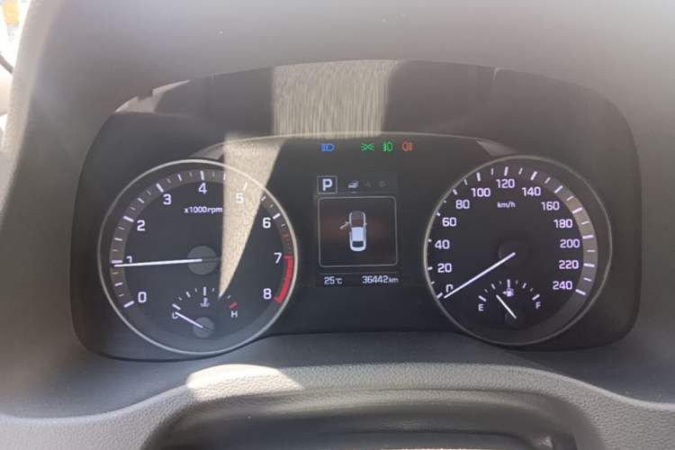 Used Hyundai Elantra (6th Generation / Lingdong) 2016 1.6L Automatic ZhiXuan – Elite Version Instrument Cluster