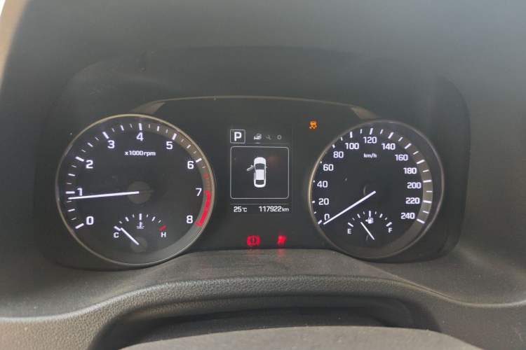 Used Hyundai Elantra (6th Generation / Lingdong) 2016 1.6L Automatic ZhiXuan – Elite Version Instrument Cluster