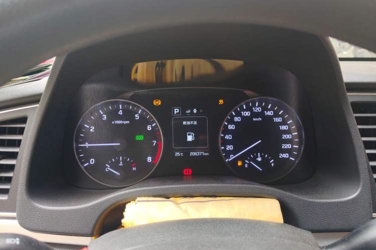 Used Hyundai Elantra (6th Generation / Lingdong) 2016 1.6L Automatic ZhiXuan – Elite Version Instrument Cluster
