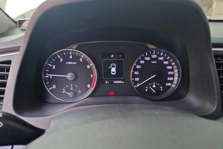 Used Hyundai Elantra (6th Generation / Lingdong) 2016 1.6L Manual ZhiXuan·Youth Edition Instrument Cluster