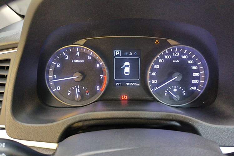 Used Hyundai Elantra (6th Generation / Lingdong) 2016 1.6L Automatic ZhiXuan – Elite Version Instrument Cluster