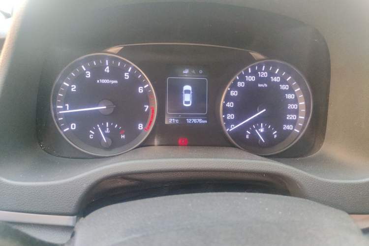 Used Hyundai Elantra (6th Generation / Lingdong) 2016 1.6L Manual ZhiXuan · Dynamic Model Instrument Cluster