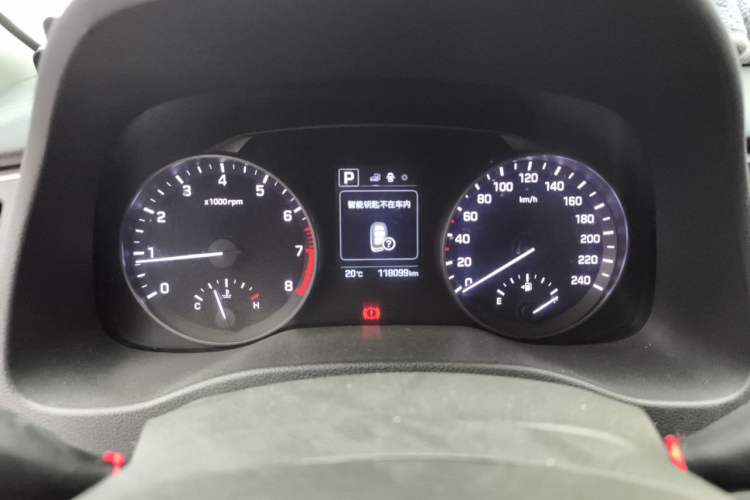 Used Hyundai Elantra (6th Generation / Lingdong) 2016 1.6L Automatic ZhiXuan – Elite Version Instrument Cluster