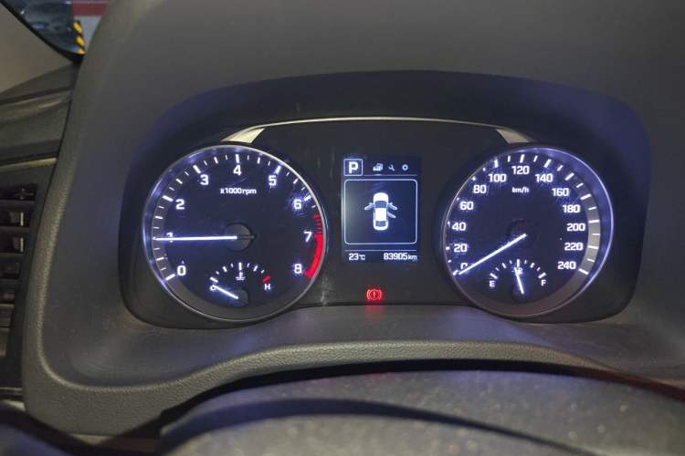 Used Hyundai Elantra (6th Generation / Lingdong) 2016 1.6L Automatic ZhiXuan – Elite Version Instrument Cluster