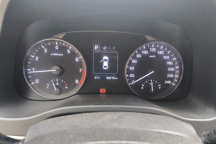 Used Hyundai Elantra (6th Generation / Lingdong) 2016 1.6L Automatic ZhiXuan – Elite Version Instrument Cluster