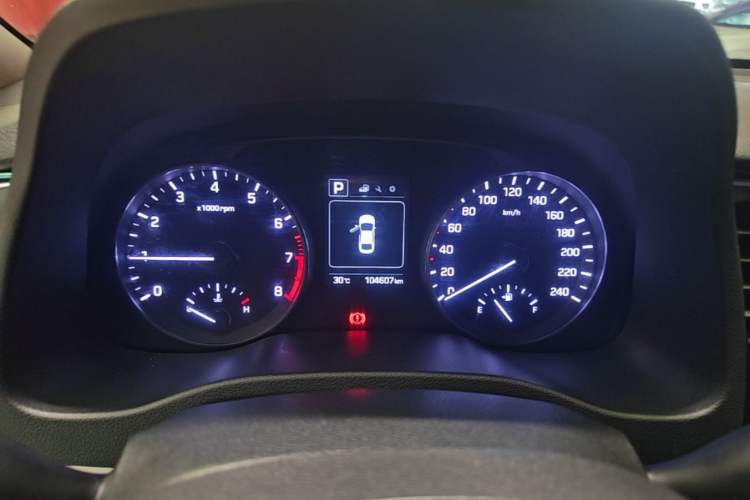 Used Hyundai Elantra (6th Generation / Lingdong) 2016 1.6L Automatic ZhiXuan – Elite Version Instrument Cluster
