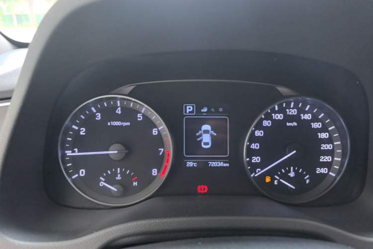Used Hyundai Elantra (6th Generation / Lingdong) 2016 1.6L Automatic ZhiXuan – Elite Version Instrument Cluster