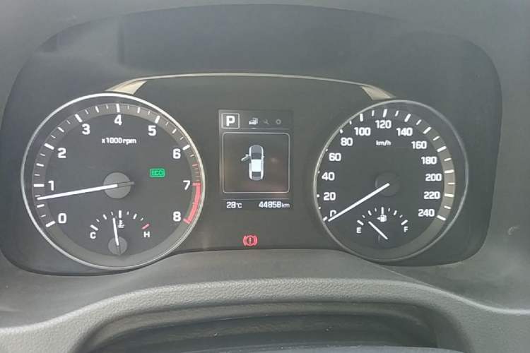 Used Hyundai Elantra (6th Generation / Lingdong) 2016 1.6L Automatic ZhiXuan – Elite Version Instrument Cluster