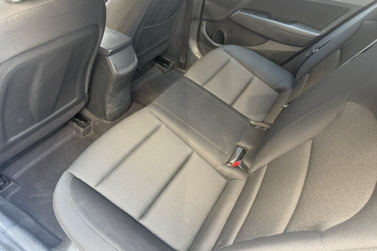 Used Hyundai Elantra (6th Generation / Lingdong) 2016 1.6L Automatic ZhiXuan – Elite Version Interior 1