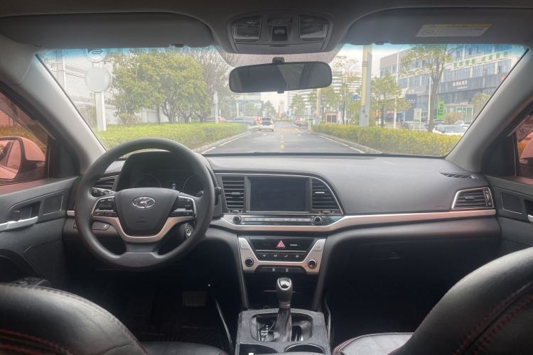 Used Hyundai Elantra (6th Generation / Lingdong) 2016 1.6L Automatic ZhiXuan – Elite Version Interior 1