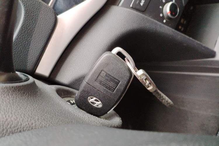 Used Hyundai Elantra (6th Generation / Lingdong) 2016 1.4T Dual-Clutch Xuan Dong · Dynamic Version Interior 1