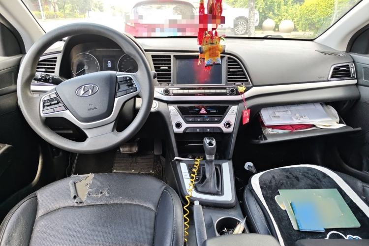Used Hyundai Elantra (6th Generation / Lingdong) 2016 1.6L Automatic ZhiXuan – Elite Version Interior 2