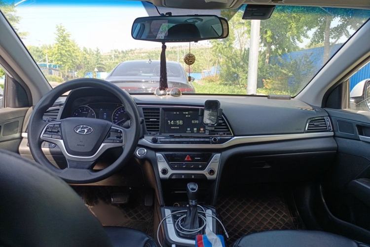 Used Hyundai Elantra (6th Generation / Lingdong) 2016 1.6L Automatic ZhiXuan – Elite Version Interior 2