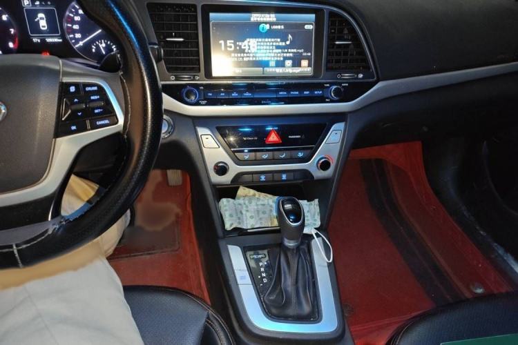 Used Hyundai Elantra (6th Generation / Lingdong) 2016 1.6L Automatic ZhiXuan – Elite Version Interior 2