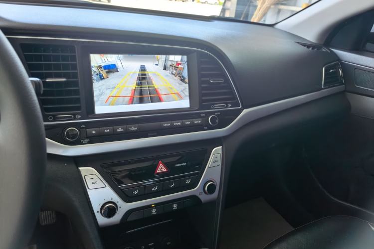 Used Hyundai Elantra (6th Generation / Lingdong) 2016 1.6L Automatic ZhiXuan – Elite Version Interior 5