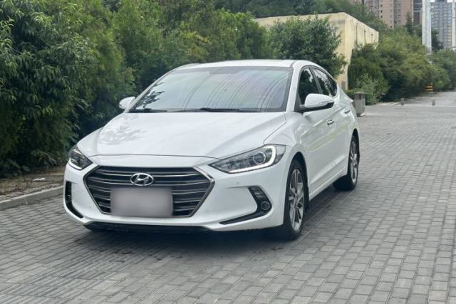 Ojetý Hyundai Elantra (6th Generation / Lingdong) 2016 1.6L Automatic ZhiXuan – Elite Version