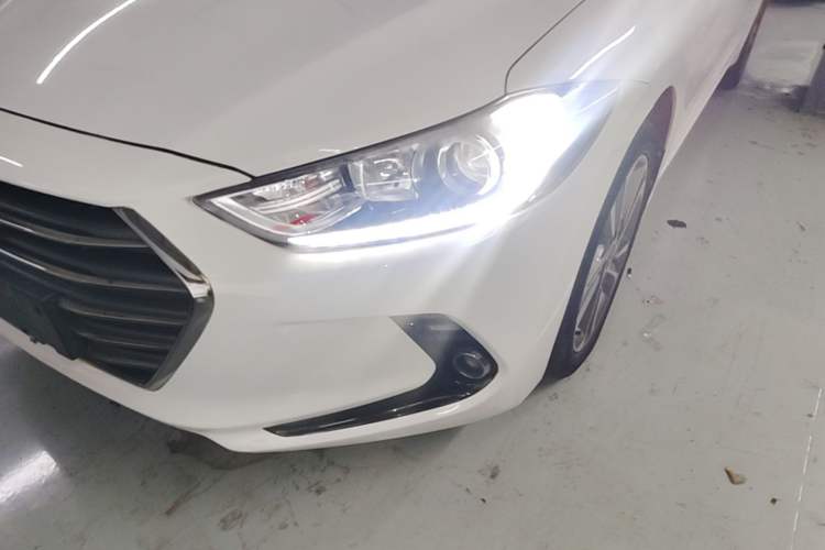 Used Hyundai Elantra (6th Generation / Lingdong) 2016 1.6L Automatic ZhiXuan – Elite Version Left Front Headlight