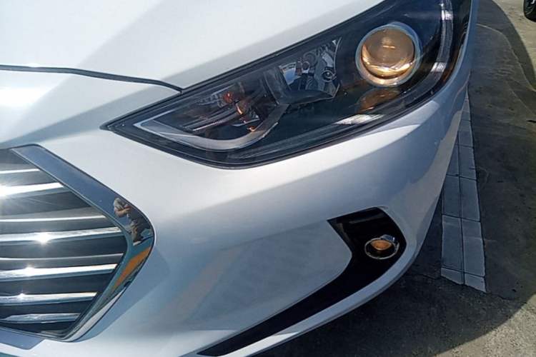 Used Hyundai Elantra (6th Generation / Lingdong) 2016 1.4T Dual-Clutch Xuan Dong · Dynamic Version Left Front Headlight