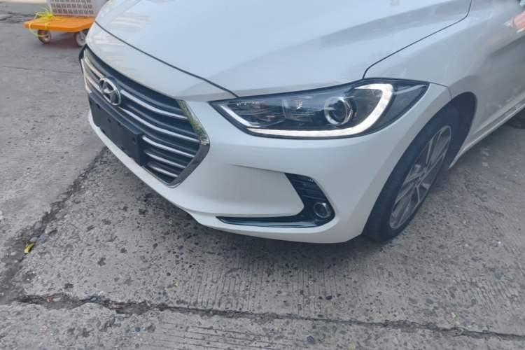 Used Hyundai Elantra (6th Generation / Lingdong) 2016 1.6L Automatic ZhiXuan – Elite Version Left Front Headlight