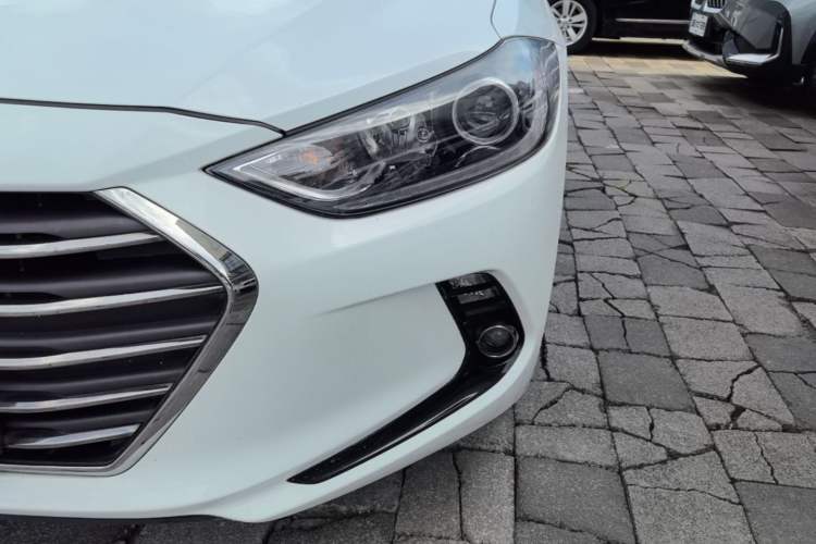 Used Hyundai Elantra (6th Generation / Lingdong) 2016 1.6L Automatic ZhiXuan – Elite Version Left Front Headlight