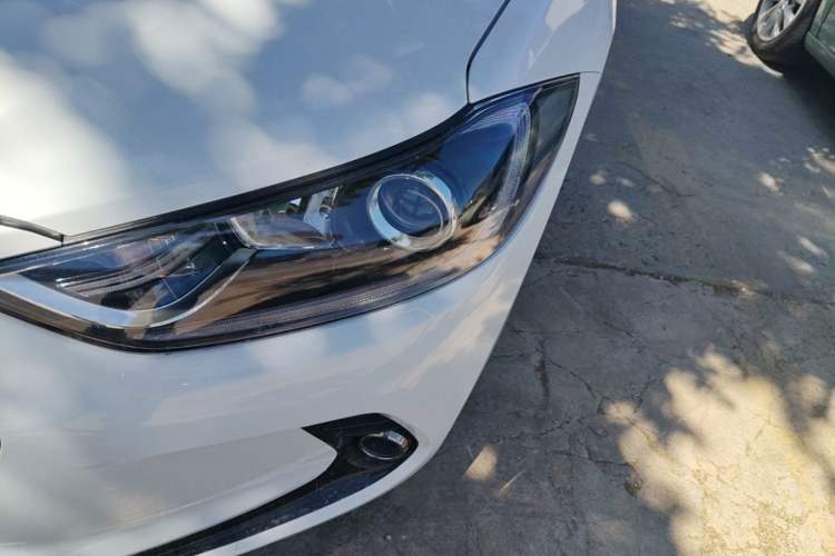 Used Hyundai Elantra (6th Generation / Lingdong) 2016 1.6L Automatic ZhiXuan – Elite Version Left Front Headlight